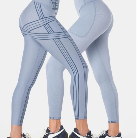 PowerBand Resistance 7/8 Leggings Reversible Wear EUC Size XL Activewear Sporty - Picture 6 of 6